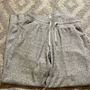 Lululemon grey joggers size 8
